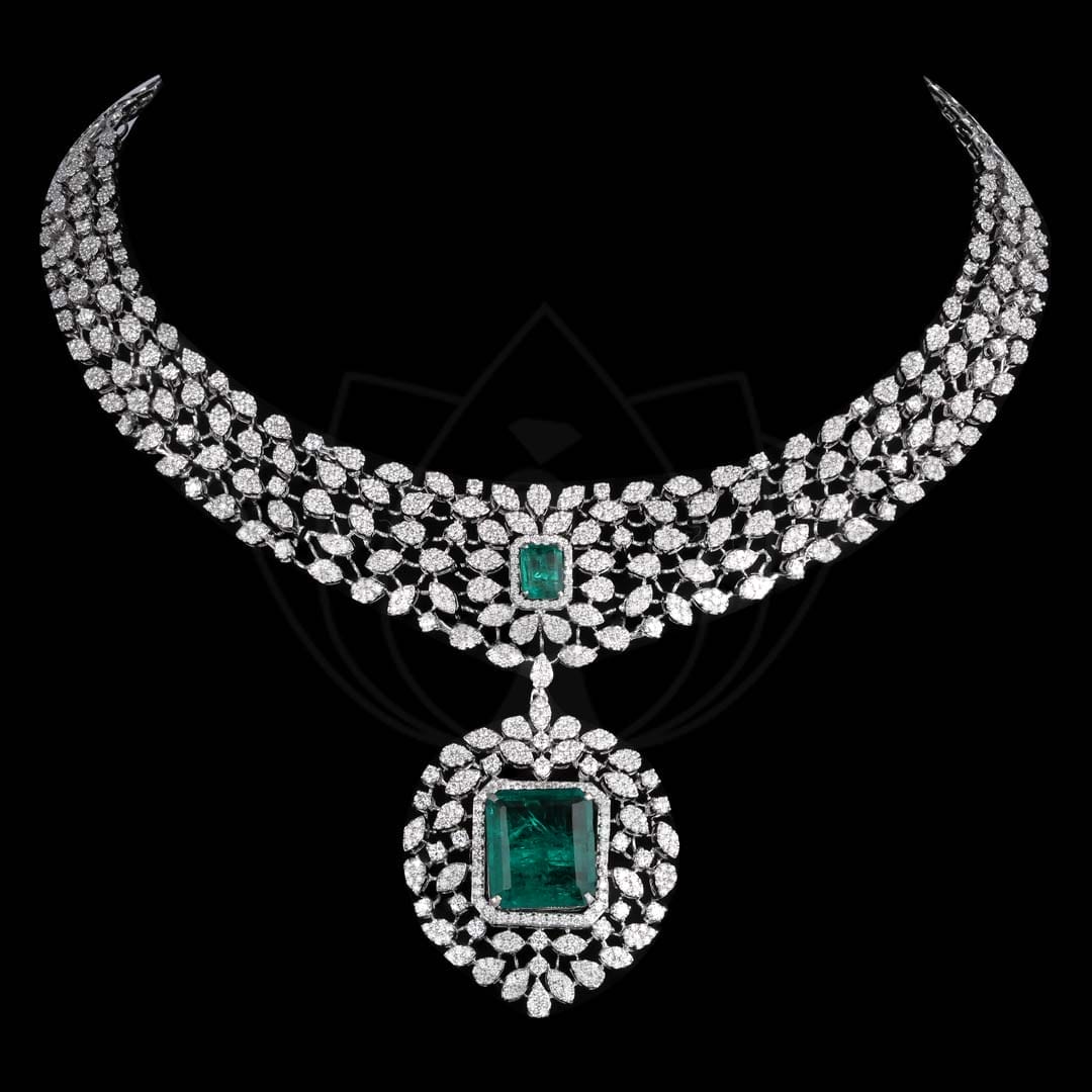 Contemporary Charisma Diamond Necklace made from VVS EF diamond quality with 8.4 carat diamonds