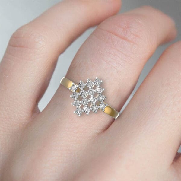 Human wearing the Divine Dreams Diamond Ring