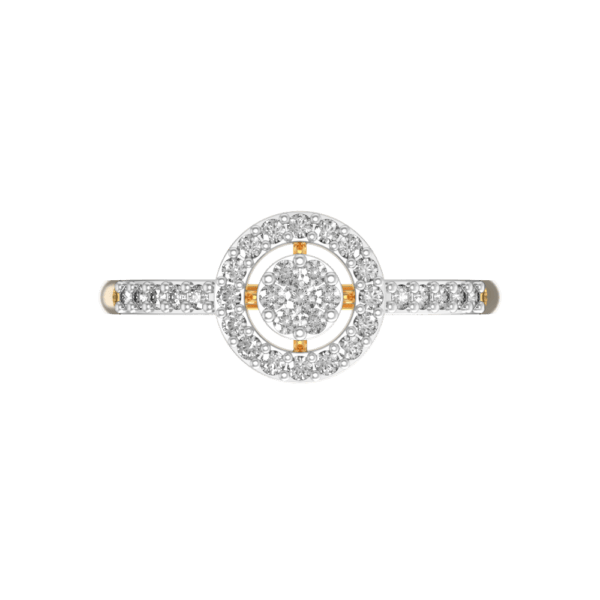 View of the Paradisiacal Stunner Diamond Ring in close up