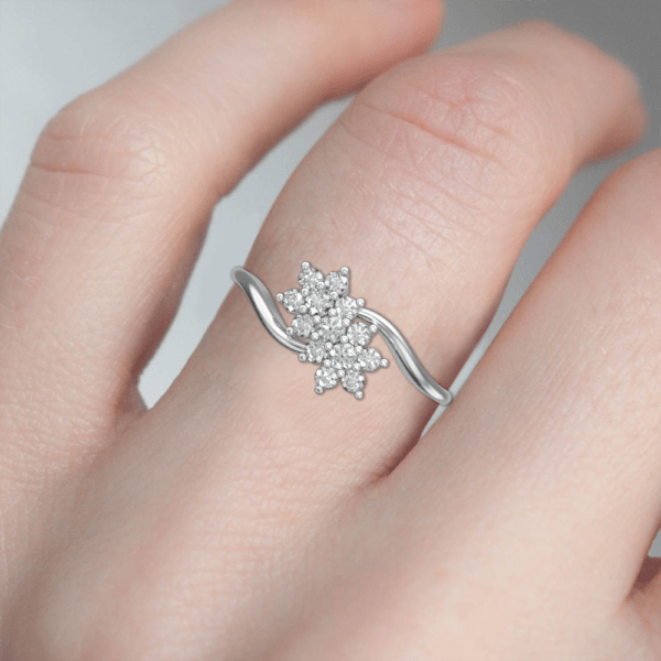 Human wearing the Winter Blossom Diamond Ring