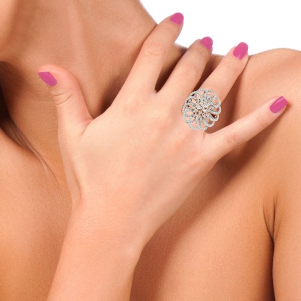 Human wearing the Blooming Opulence Diamond Ring