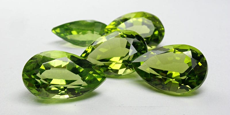 Peridot stone hot sale in tamil